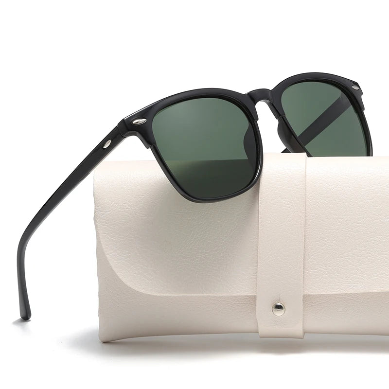 New Polarized Sunglasses Women Black Plastic Full Frame Square Sun Glasses Men Out Door Sun Eyewear Fashionable Eyeglass Uv400